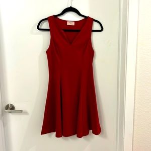 Everly red dress size small